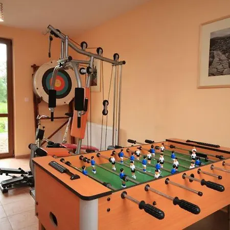 Karpnicka Struga W Dolinie Palacow I Ogrodow منزل للإقامة *