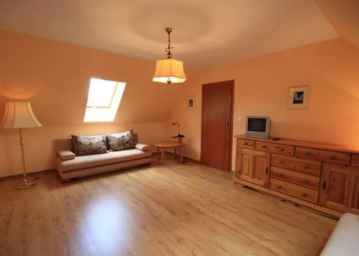 Karpnicka Struga W Dolinie Palacow I Ogrodow * Jelenia Góra